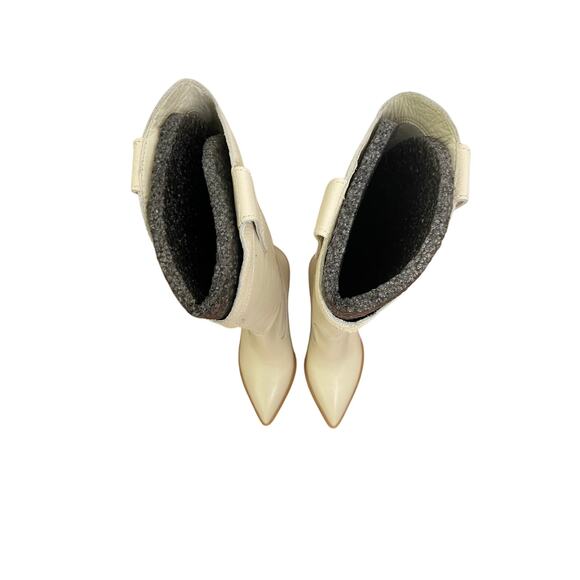 Larroude Louise Pointed Toe Western Boots Heel Leather Mismatched Sz 7 and 7.5 - Picture 5 of 13